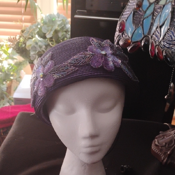 Accessories - Elegant Purple Floral Women's Hat